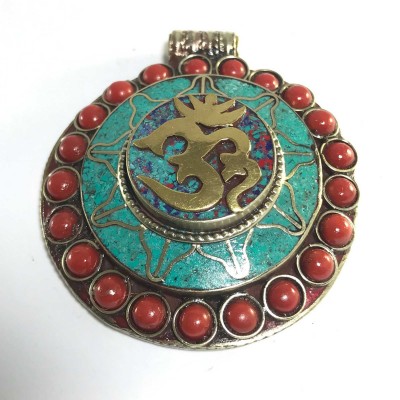 White Metal Om Pendant With Stone Setting