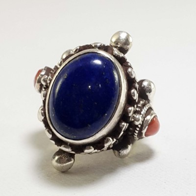 Nepali Silver Ring With Lapis Lazuli