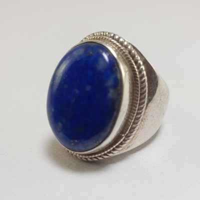 Nepali Silver Ring With Lapis Lazuli