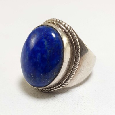 Nepali Silver Ring With Lapis Lazuli