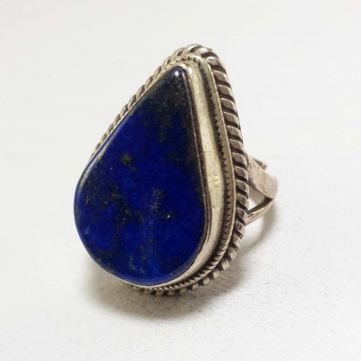 Nepali Silver Ring With Lapis Lazuli