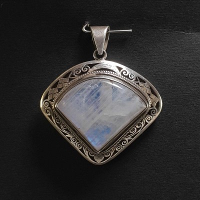 Moonstone Silver Pendant