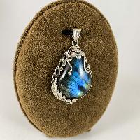 Designer Silver Of Labradorite Flower And Leaf Pendants